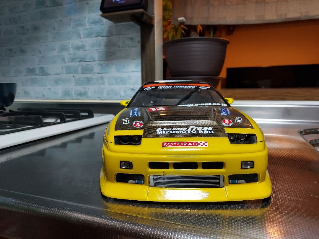 ヨコモ　180ＳＸ ボディ　電飾付　ドリフト