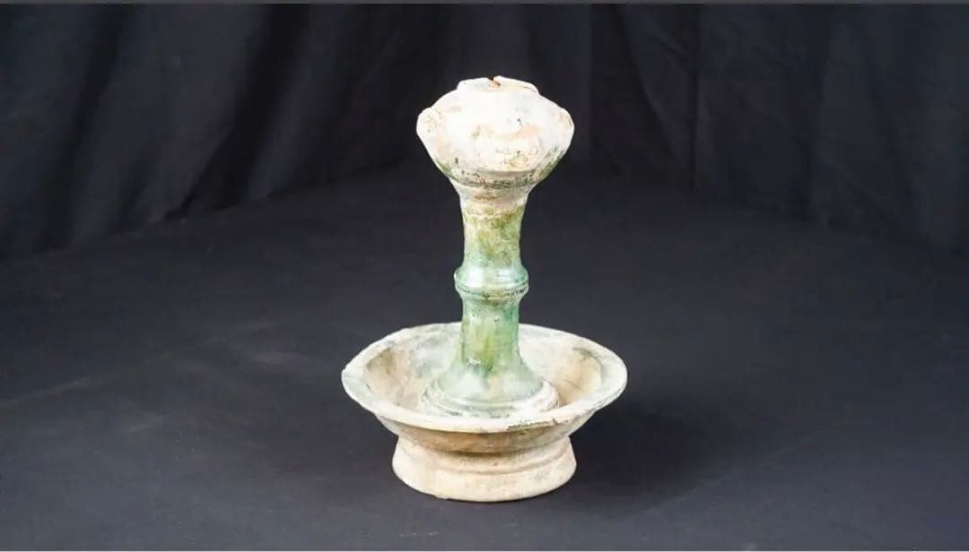 中国古玩 清朝時代 緑釉銀化 古陶 燭台 古代陶磁器 古美術 漢 李