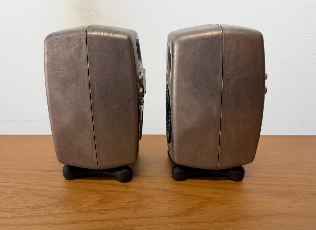 GENELEC G One RAW スタジオモニタースピーカー