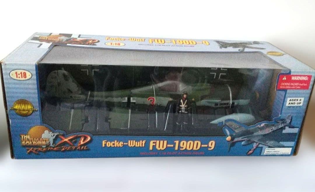 カ*ズ様 航空機模型3点セット 1/18スケール - メルカリ