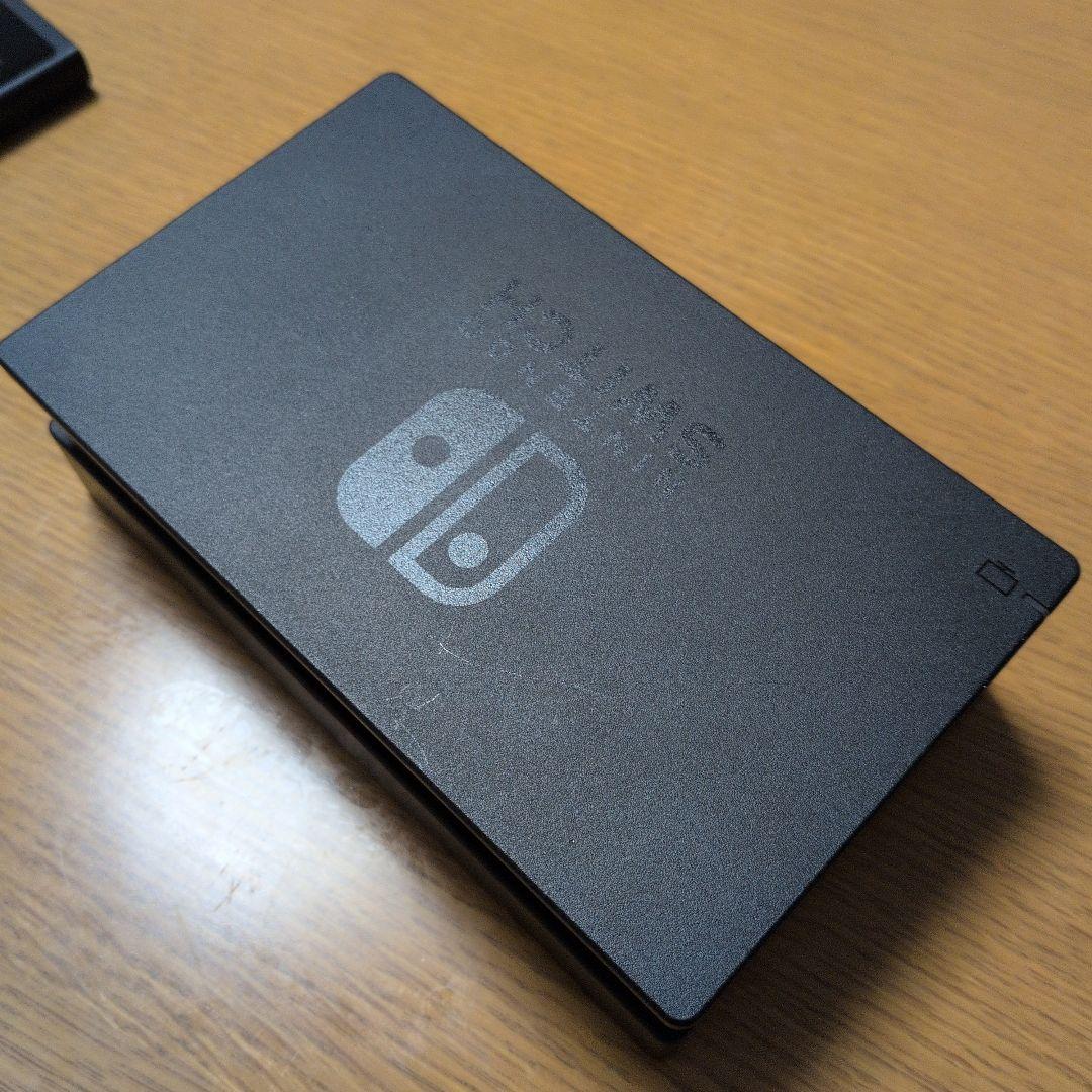 Nintendo Switch 本体＋おまけ【HDMIケーブルは付きません】