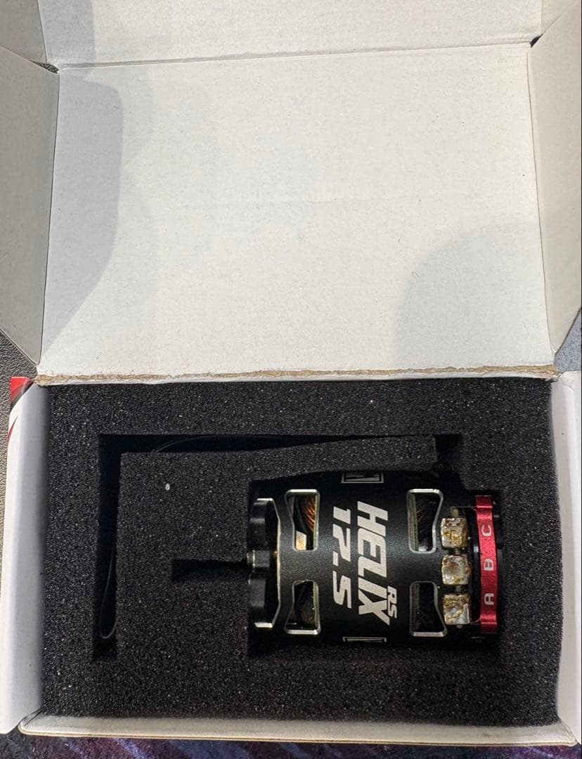 ファントム　HELIX RS SPECEDITION 17.5T