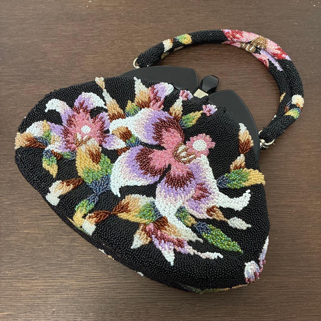 花柄　ビーズハンドバッグ　和装　着物　昭和レトロ　ビーズバッグ　がま口