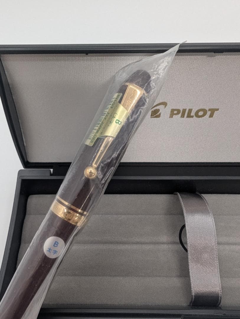 新品 高級万年筆 PILOT カスタム742 ディープレッド 太字 パイロット
