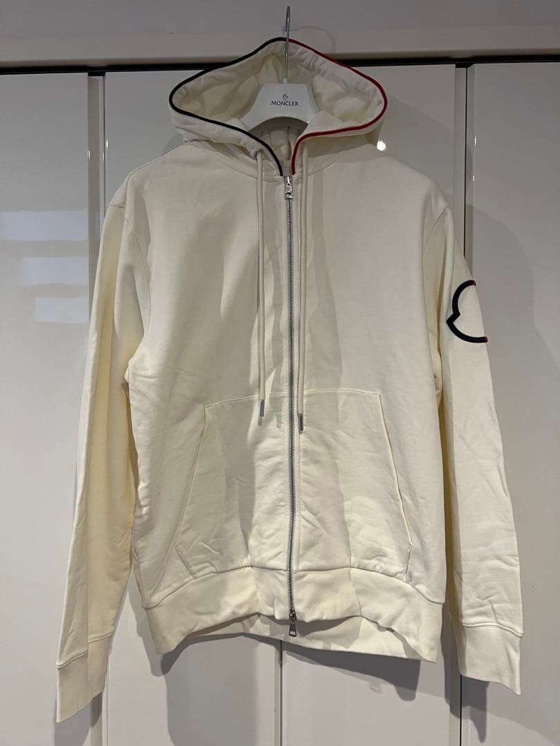 春！　モンクレール　フーディパーカー　白　XL ホワイト