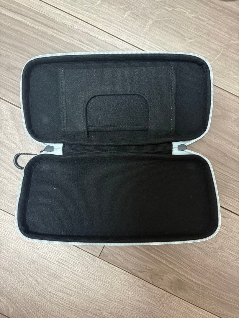 Switch本体　マリオカートデラックス8付き