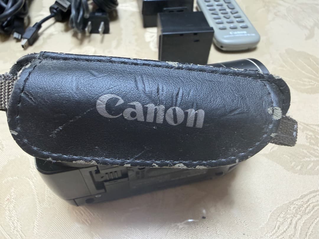 Canon iVIS HF20 ビデオカメラ