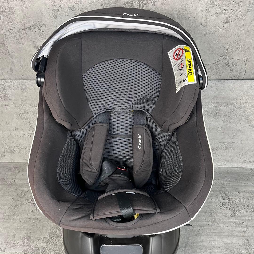 【美品】Combi コンビ CG-UIG 新生児～4歳頃 ISOFIX対応