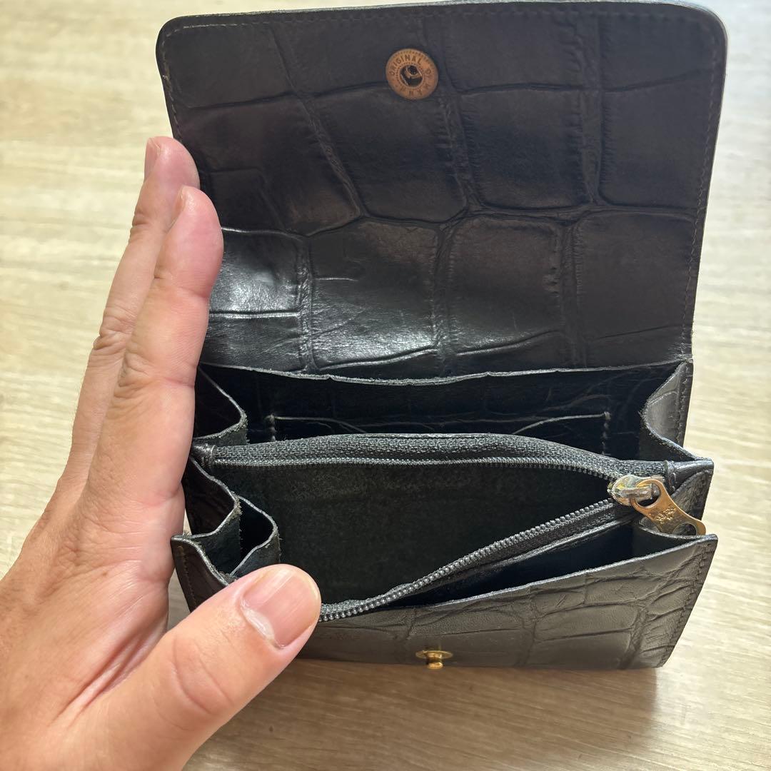 イルビゾンテ　クロコエンボスレザー　2つ折り