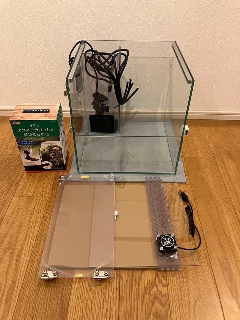 Kazumi様専用 30キューブ ガラス水槽 濾過装置付き ペット用品 魚用品