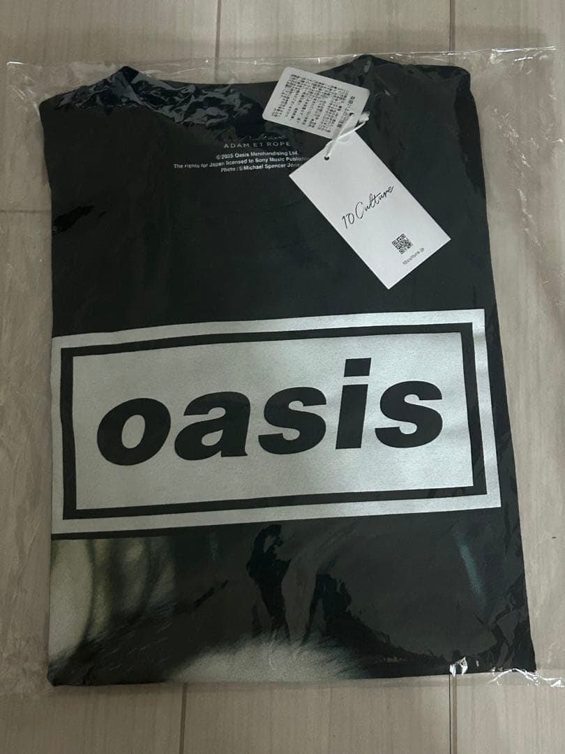 【ADAM ET ROPE' × Oasis】30周年記念 Tシャツ（限定品）