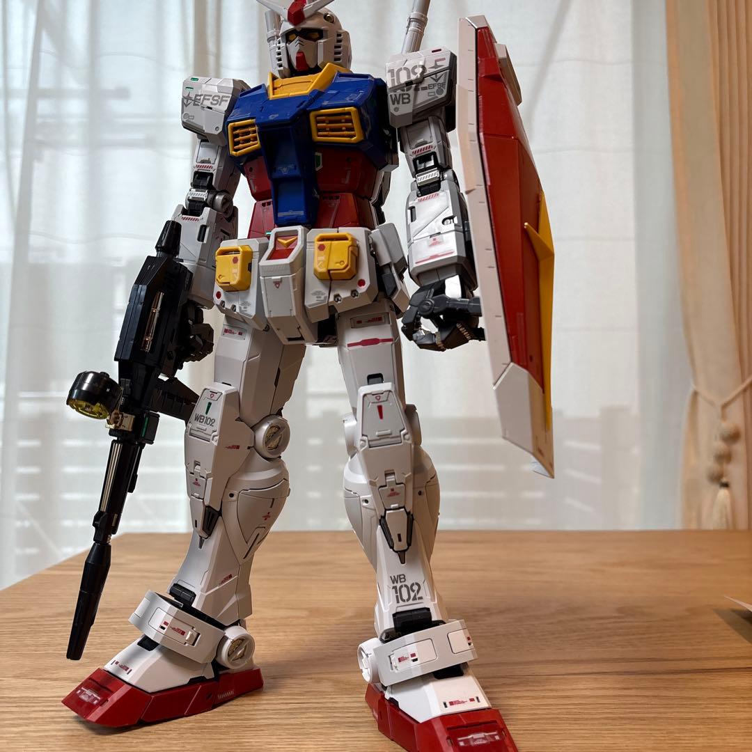 PG UNLEASHED 1/60 RX-78-2 ガンダム プラモデル　完成品
