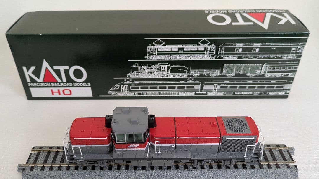 KATO製 HOゲージ DE10 JRF更新色
