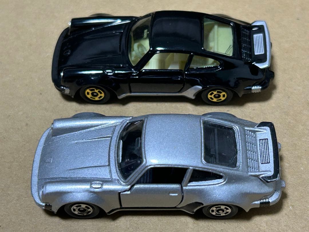 日本製 トミカ ポルシェ930ターボ 2台セット