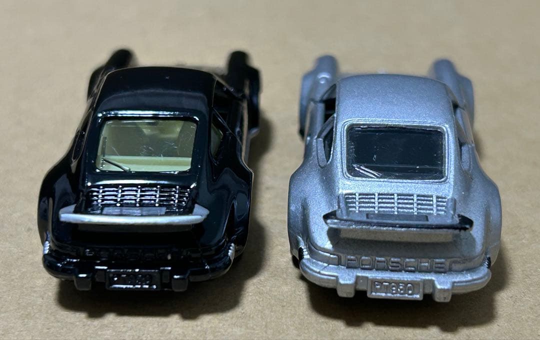 日本製 トミカ ポルシェ930ターボ 2台セット