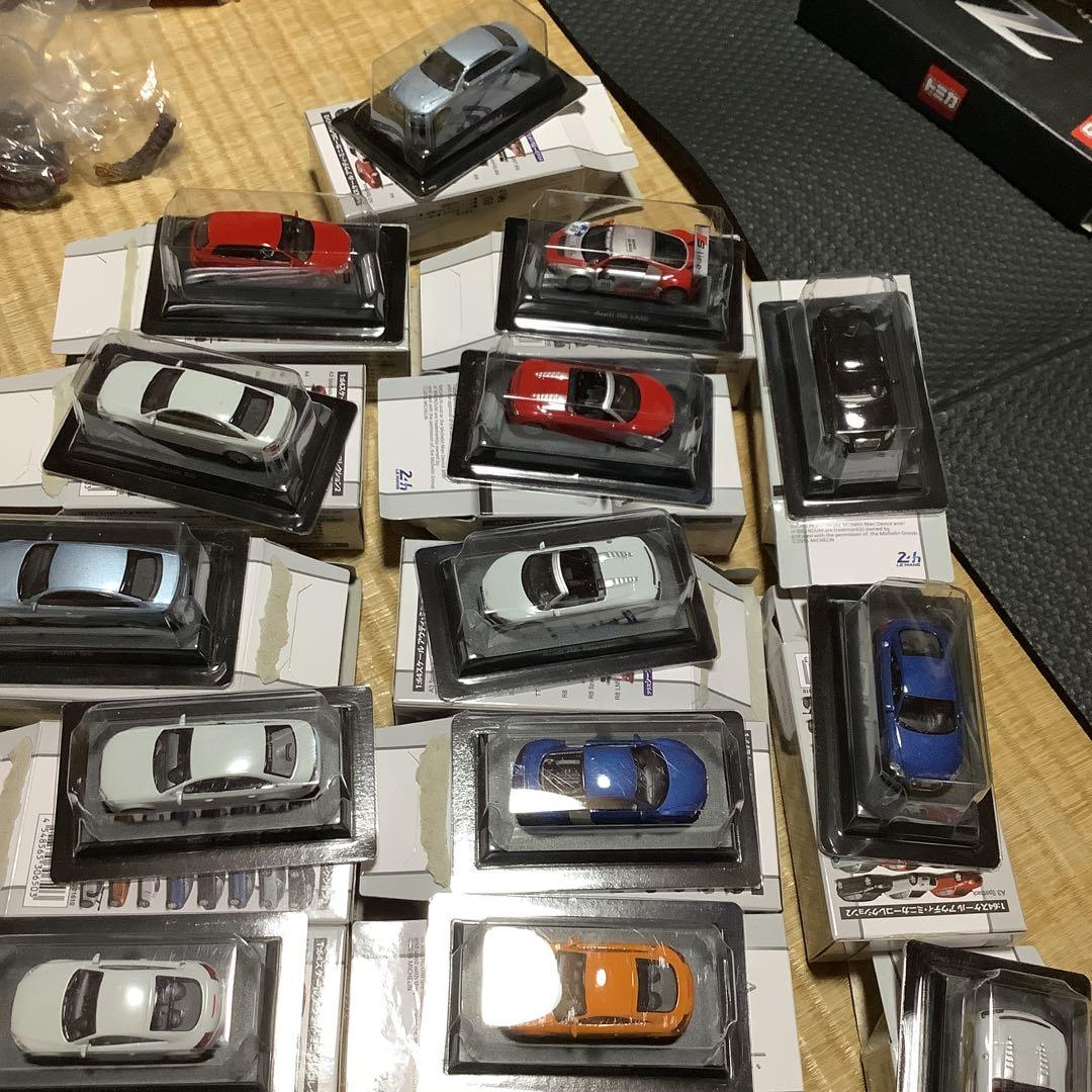 アウディ　ミニカーコレクション2 1/64 20点セット