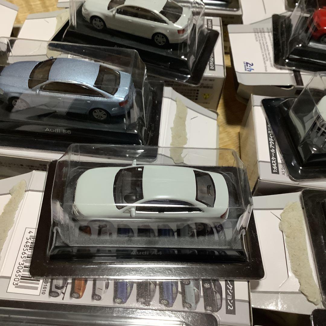 アウディ　ミニカーコレクション2 1/64 20点セット