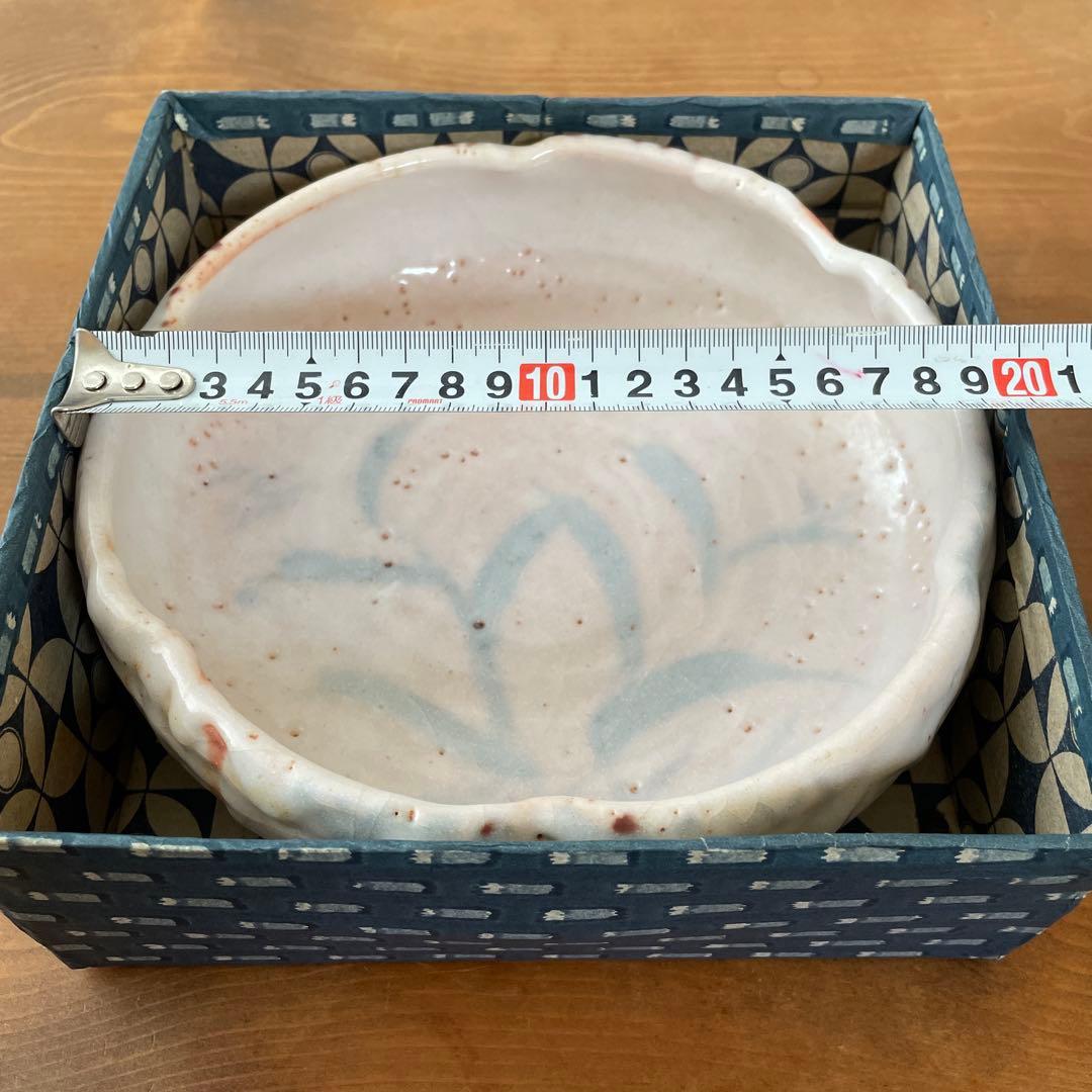 【銘あり】作家物？ 陶芸 銘『雪窓枝三河窯』共布付 志野風 鉢