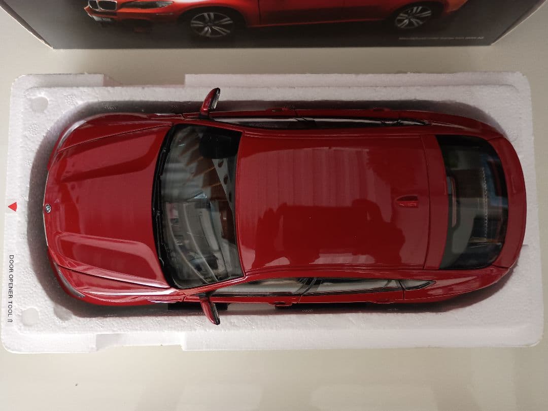 京商 kyosho BMW X6M E71M 2009 1/18