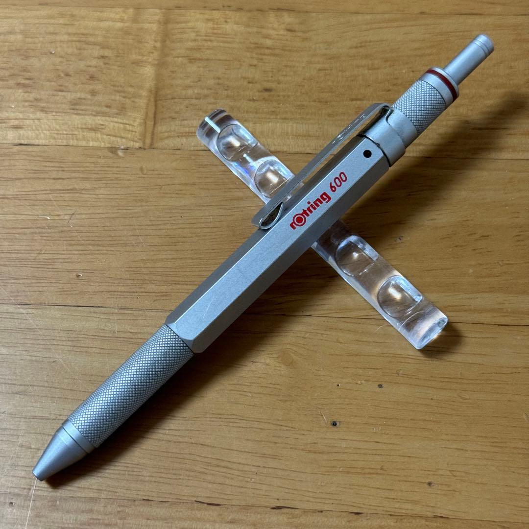 カヴェコスペシャル、オレンズネロ、s20、レグノ、ラダイトシャー芯