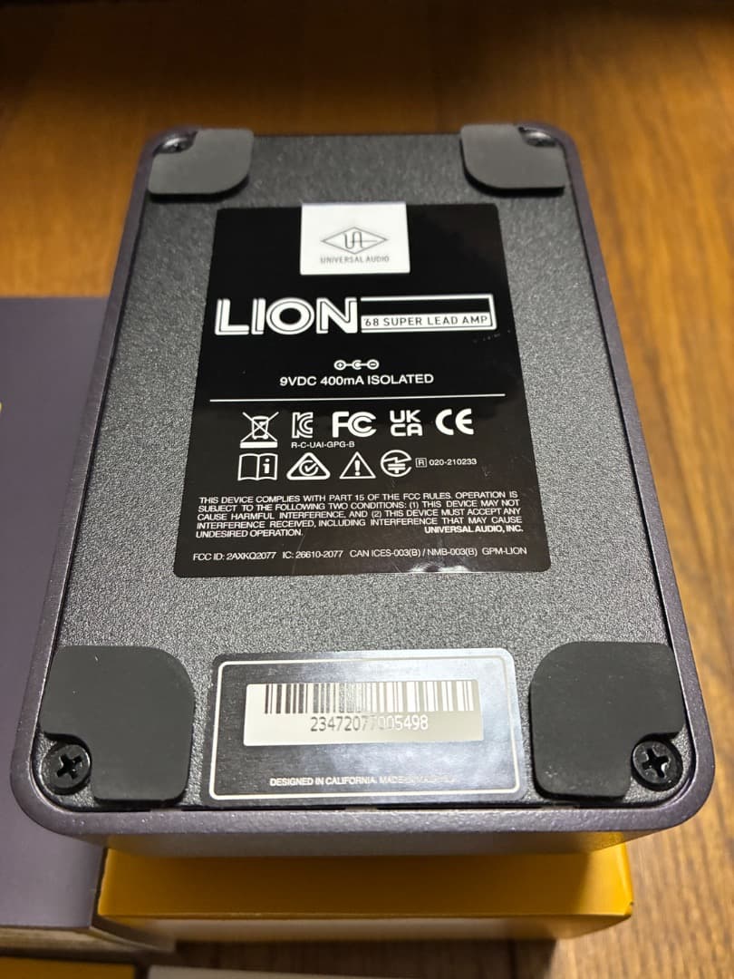 【新品同様】UAFX LION 68 SUPER LEAD ギターエフェクター