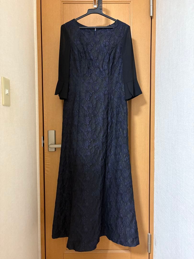 フォルムフォルマ　東京ソワール　ジャガードレース　マザードレス　9号