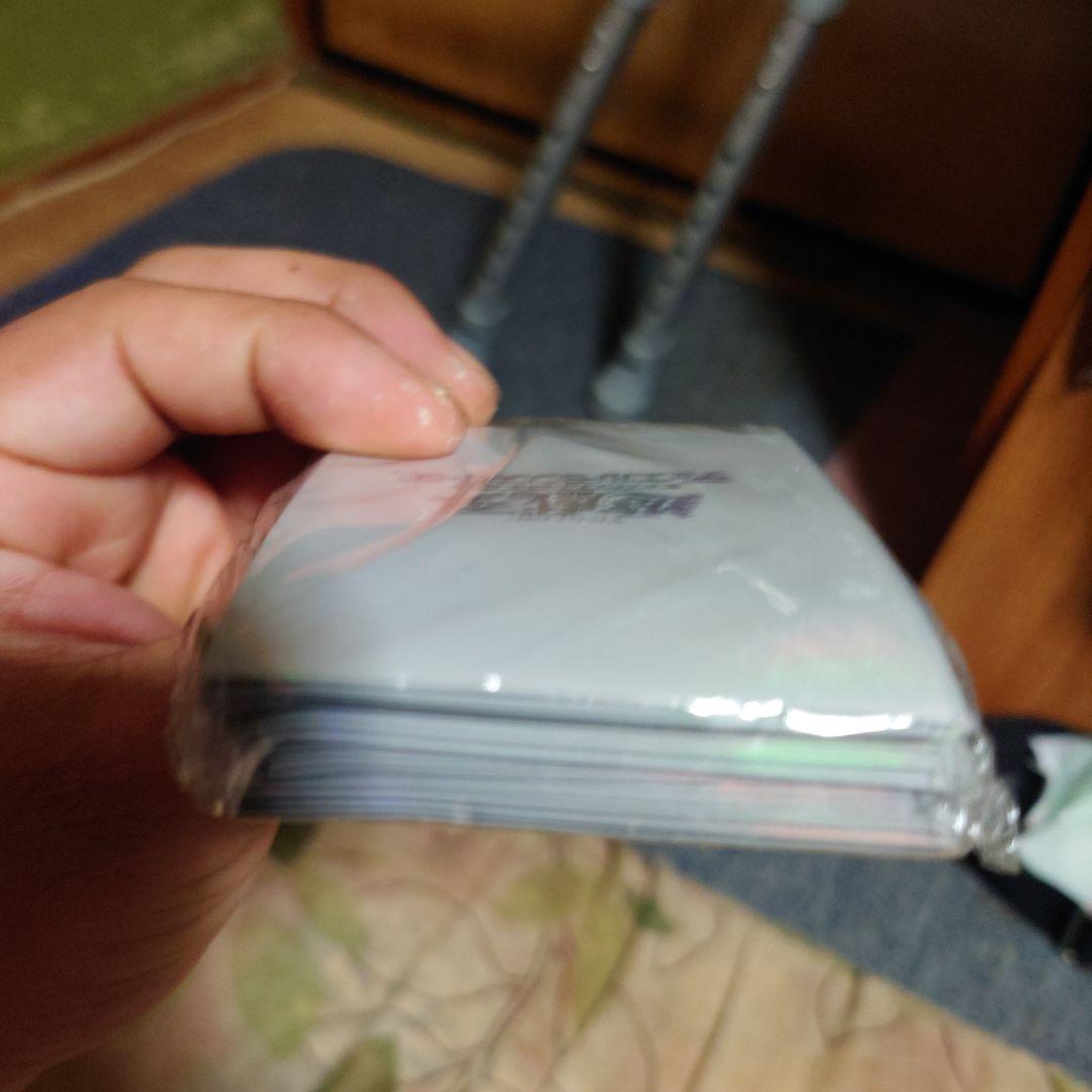 遊戯王 閃光の波動 初期ロゴ スリーブ 白　　未開封　希少