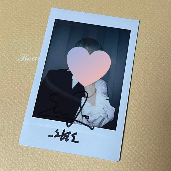 本日限定価格】ASTRO ウヌ チャウヌ 直筆サイン入りポラロイド 工場