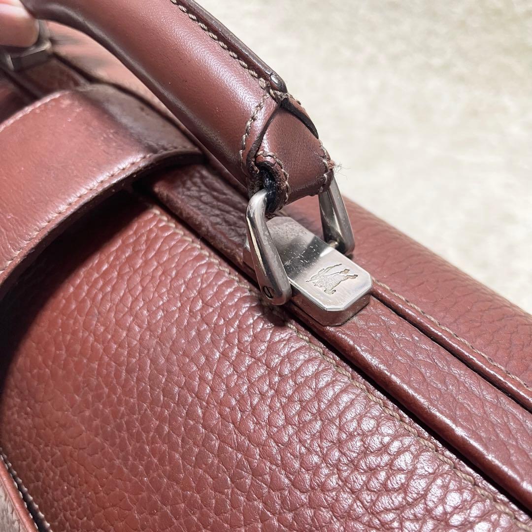 【美品/大容量】バーバリー　ダレスバッグ　レザー　茶　ノバチェック　ロゴ金具