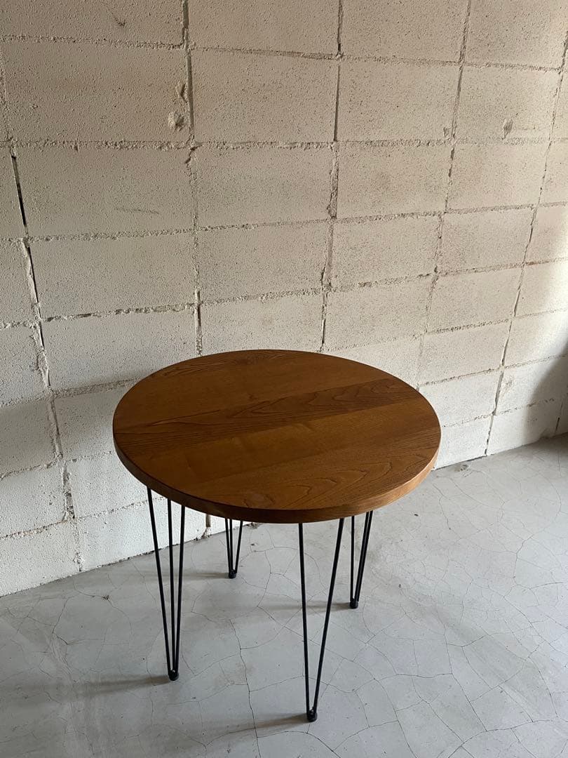 カナ　オーク無垢材　ダイニングテーブル　ラウンドテーブル　ヴィンテージ