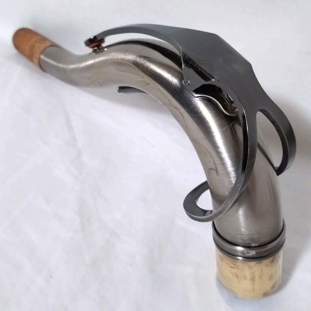 美品　J.Michael　テナーサックス　TN-1100GM　ガンメタ　彫刻