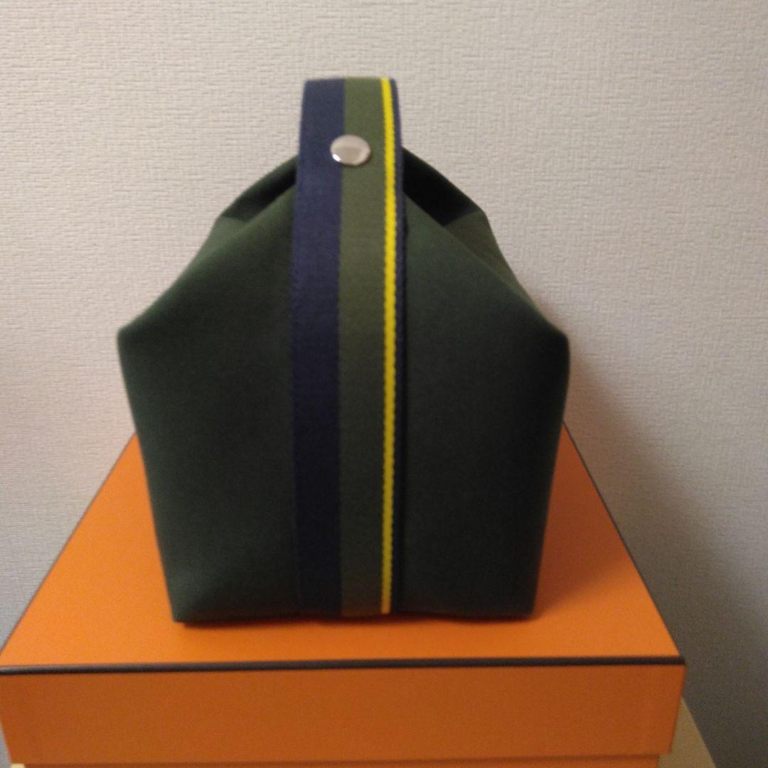 エルメス　HERMES 《ブリッド　ア　ブラック・Hパヴィヨン》 GM　カーキ