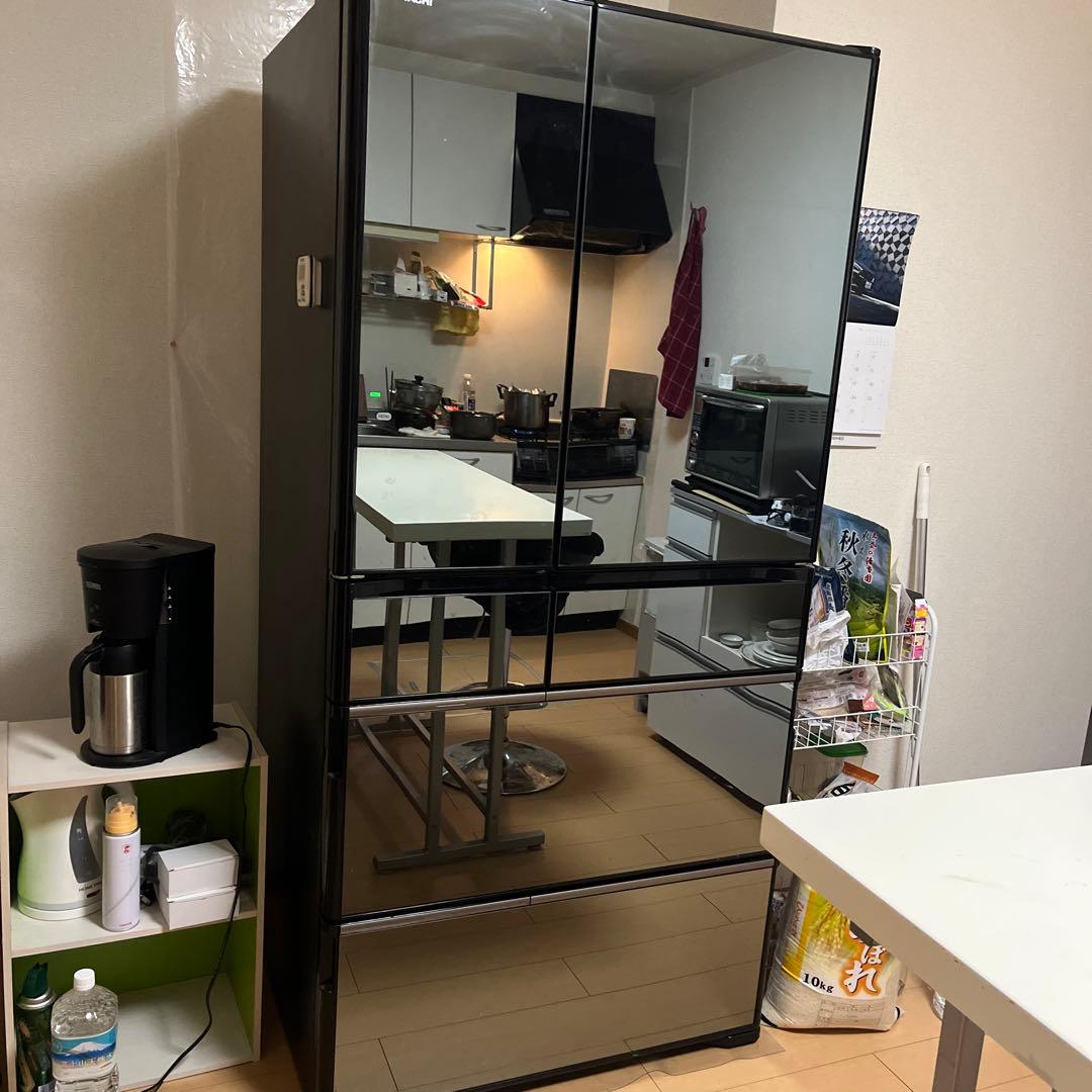 家庭用業務用、小規模飲食店用　大型冷蔵庫 タッチパネル操作 黒　735L