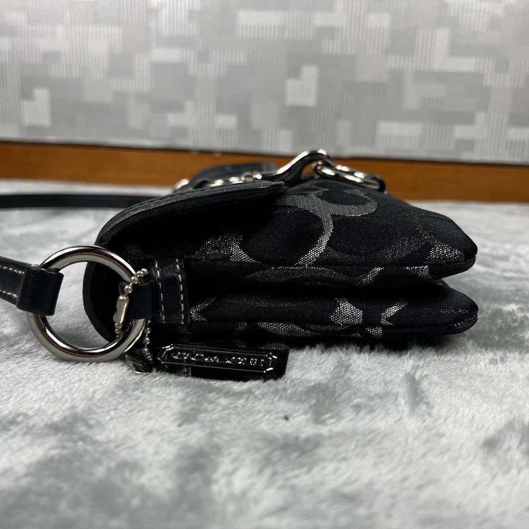 美品 Coach Black signature Clip Hobo Bag