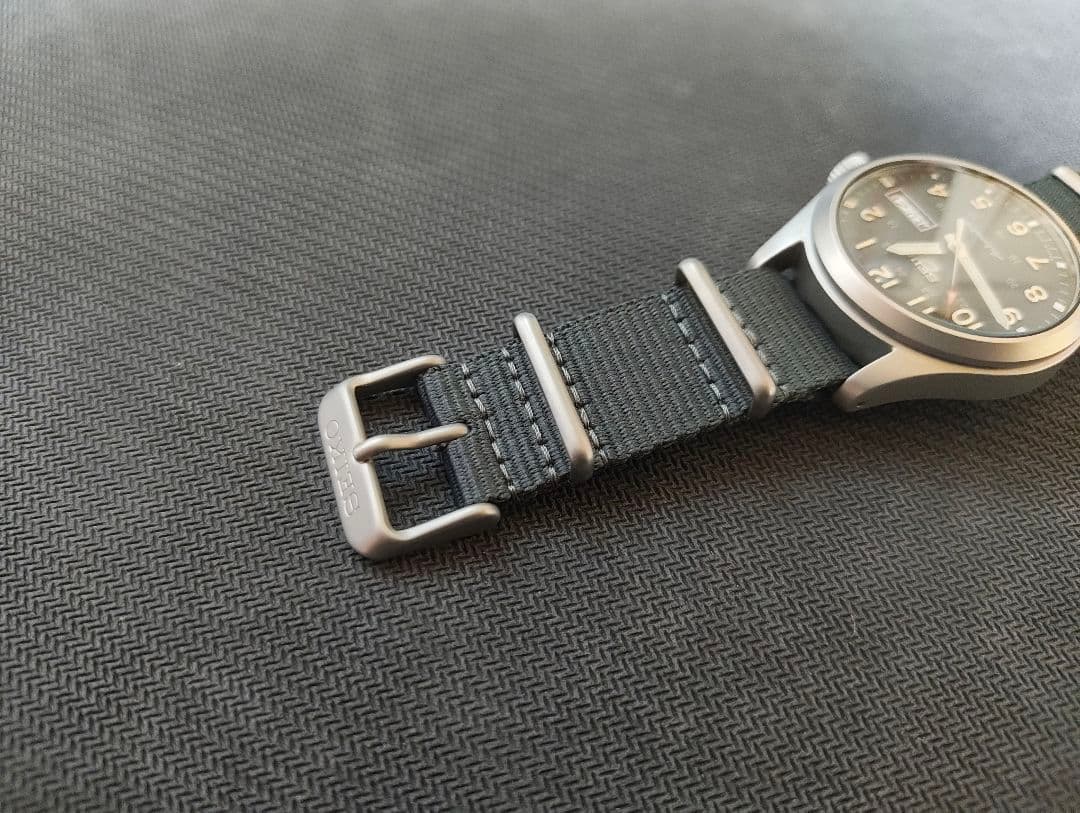 SEIKO5スポーツ SBSA115 自動巻き時計 おまけ付ブルーグレーダイヤル