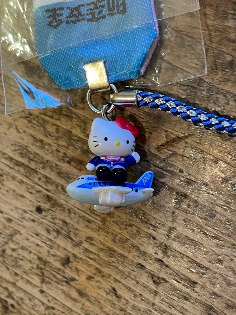 ご当地キティ　11個