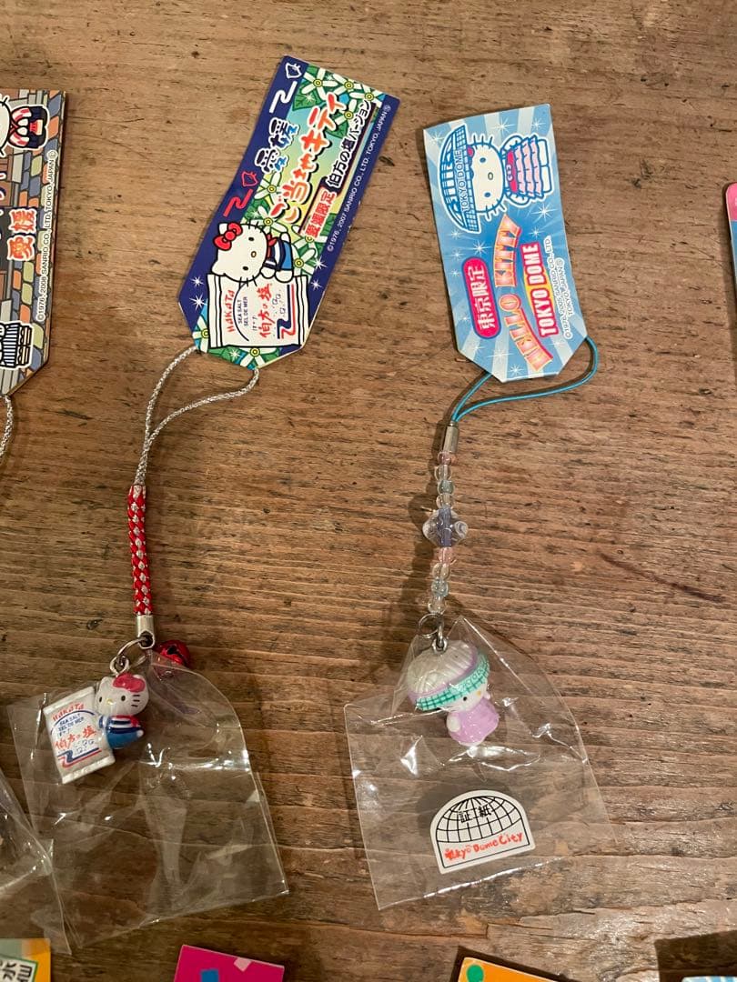 ご当地キティ　11個