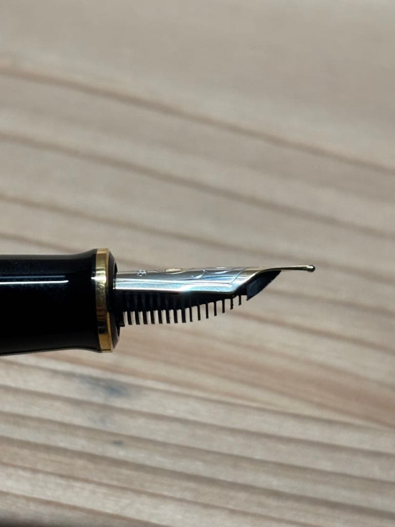 Pelikan Souverän M600 Blue Stripe 万年筆 EF