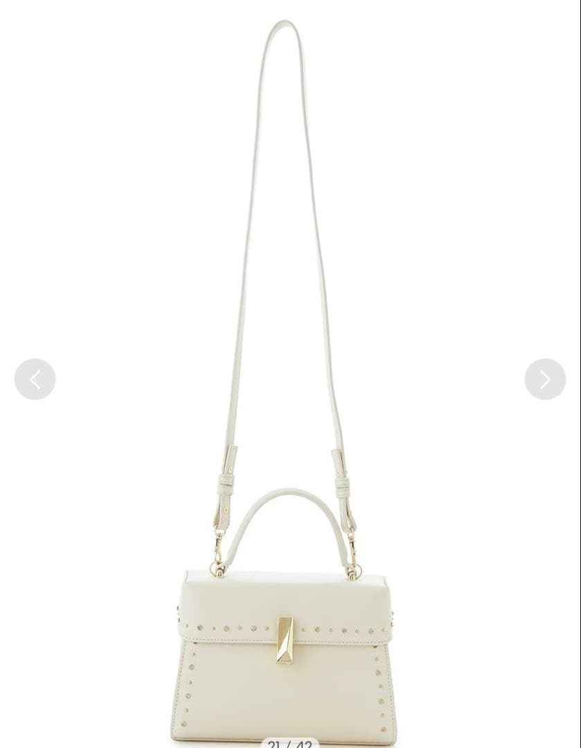 セルフォード　リュタン　ビジュースタッズポシェット　Mサイズ　アイボリー