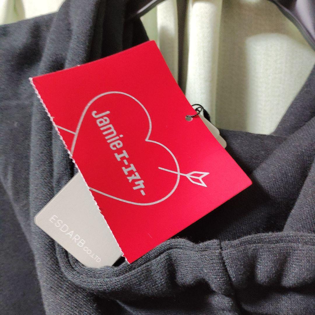 LOVE×Jamieエーエヌケーユニセックスパーカー 大場花菜 瀧脇笙古