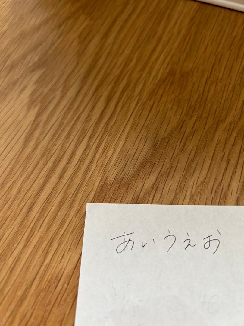 ダイニングテーブル　丸 約110cm × 110cm × 高さ70cm