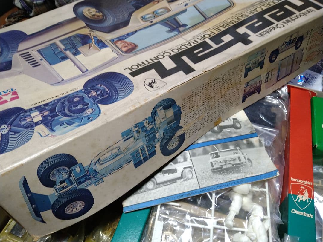 タミヤ TAMIYA 1/12 ランボルギーニ チーター 組立途中 （ジャンク）