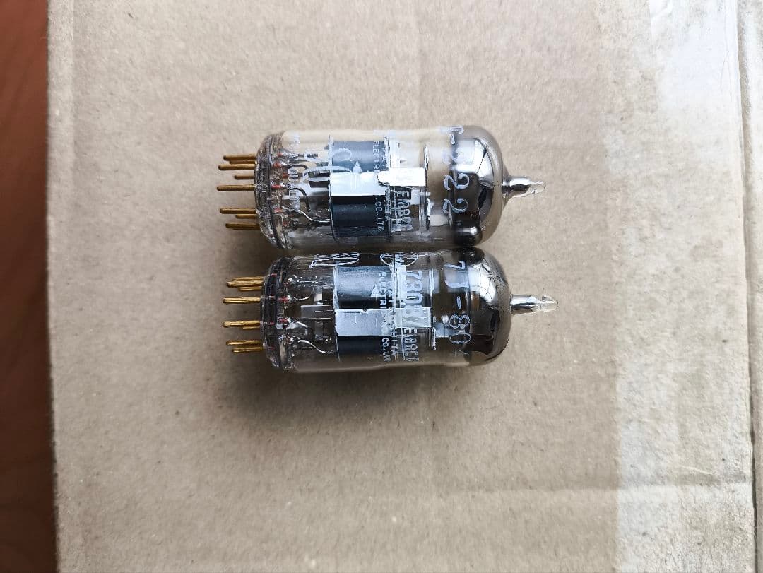 松下 SQ 7308/E188CC Philips SQ E188CC 7308 Preamp Tubes Matched Pair - Miniwatt