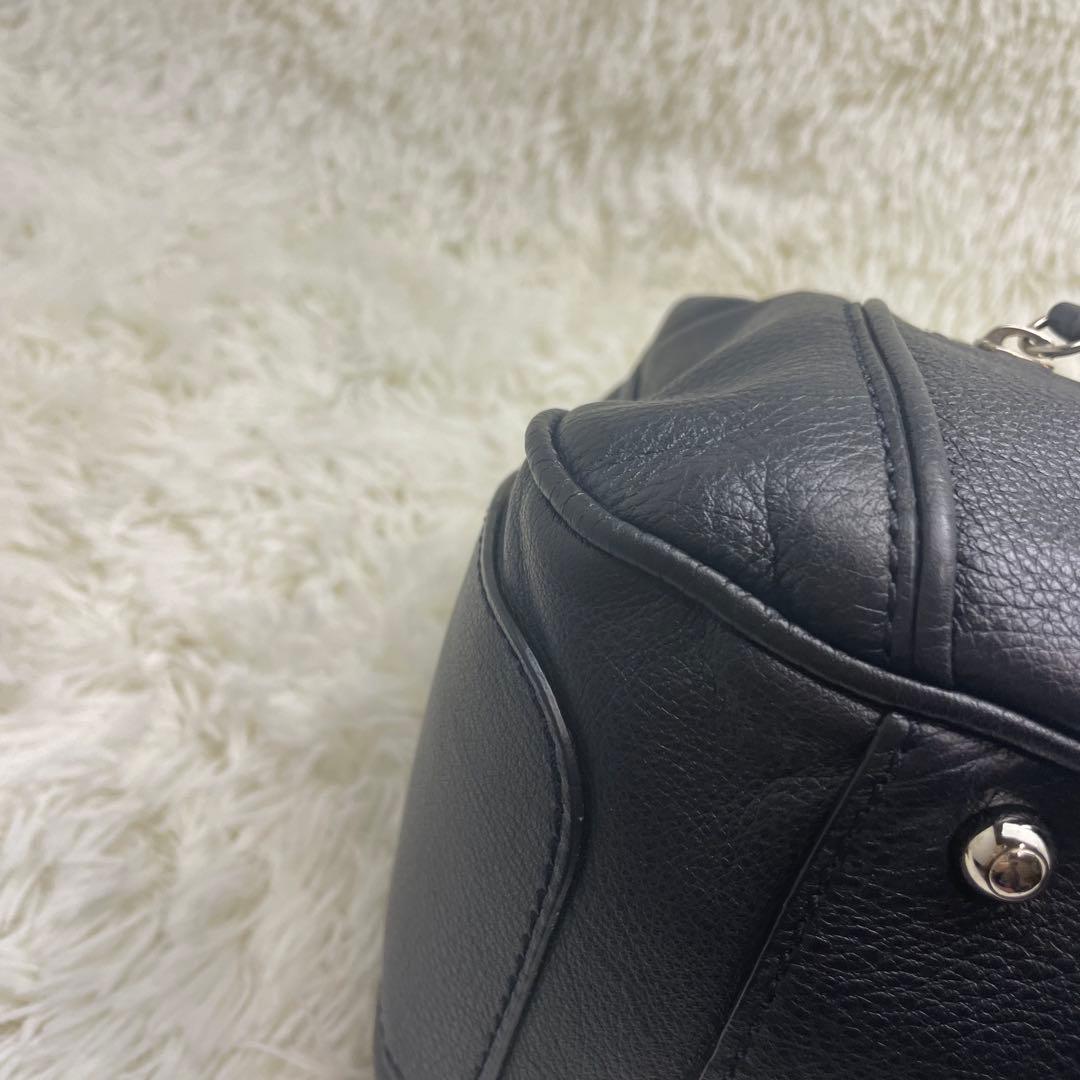 【美品】トッズ ワンショルダーバッグ キューブ オールレザー スタッズ 黒