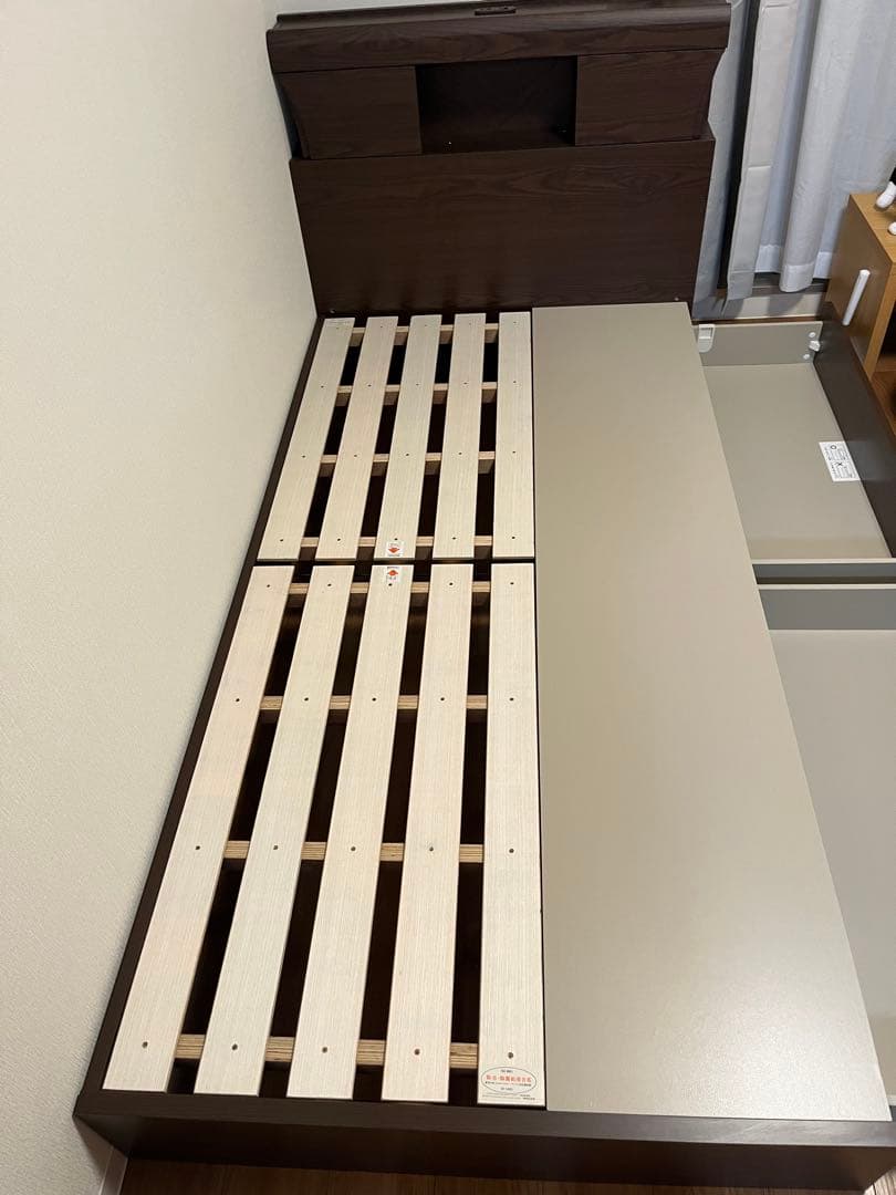 【ニトリ】ダークブラウン シングルベッド 引き出し収納付き