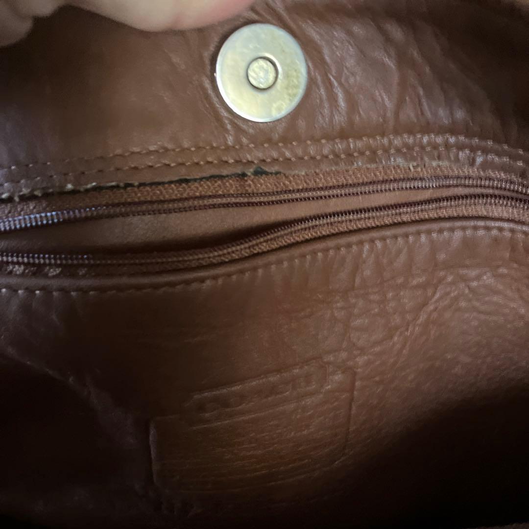 オールドコーチ ブラウンショルダーバッグ