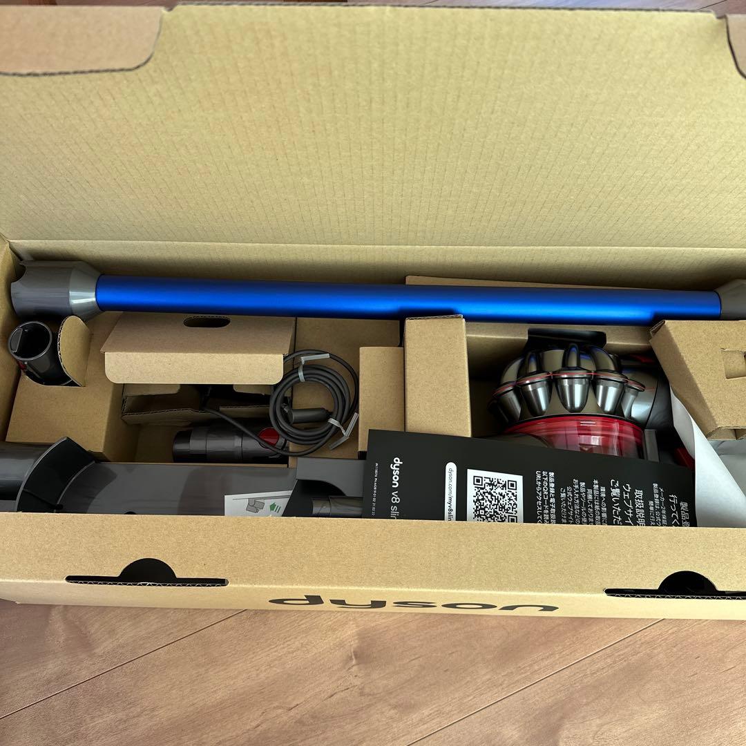 ダイソン V8 Slim Fluffy Extra SV10K 未使用品 sv10kextbu.jpg