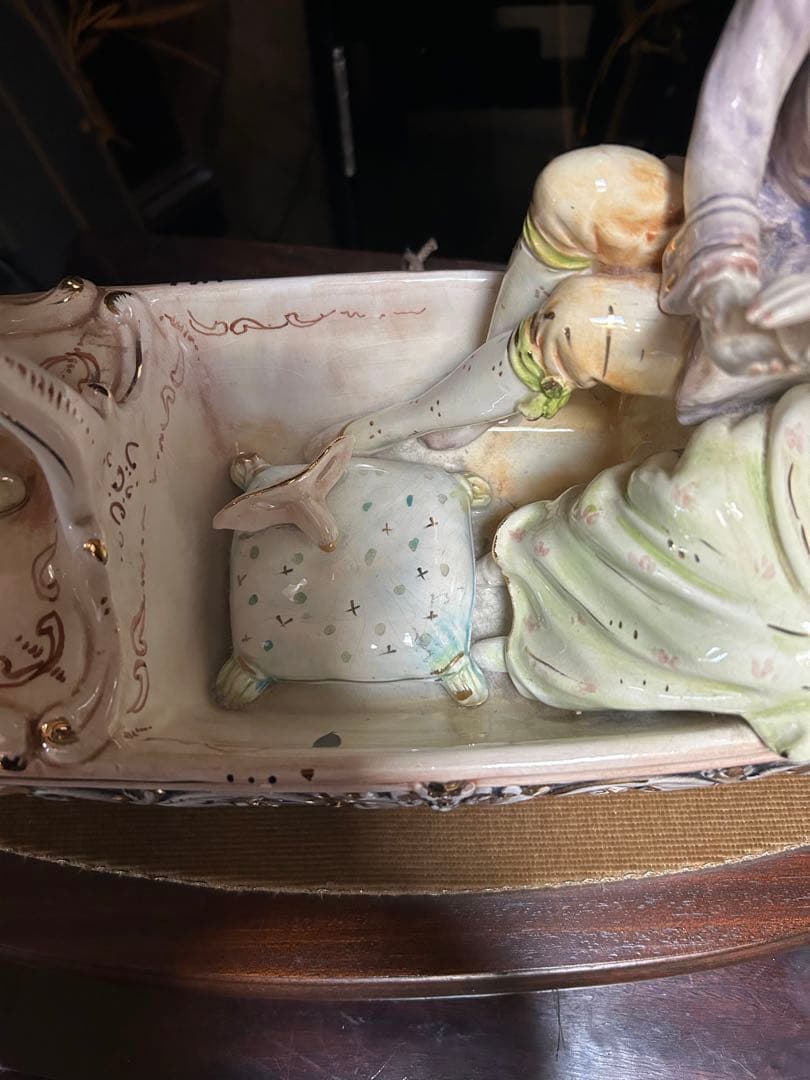 ベネチア仮装パーティ帰りゴンドラの恋人達