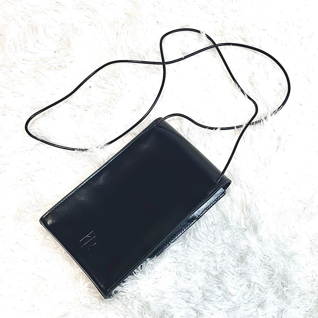 エトレトウキョウ ショルダーバッグ ブラック レザー レザーコードミニショルダー