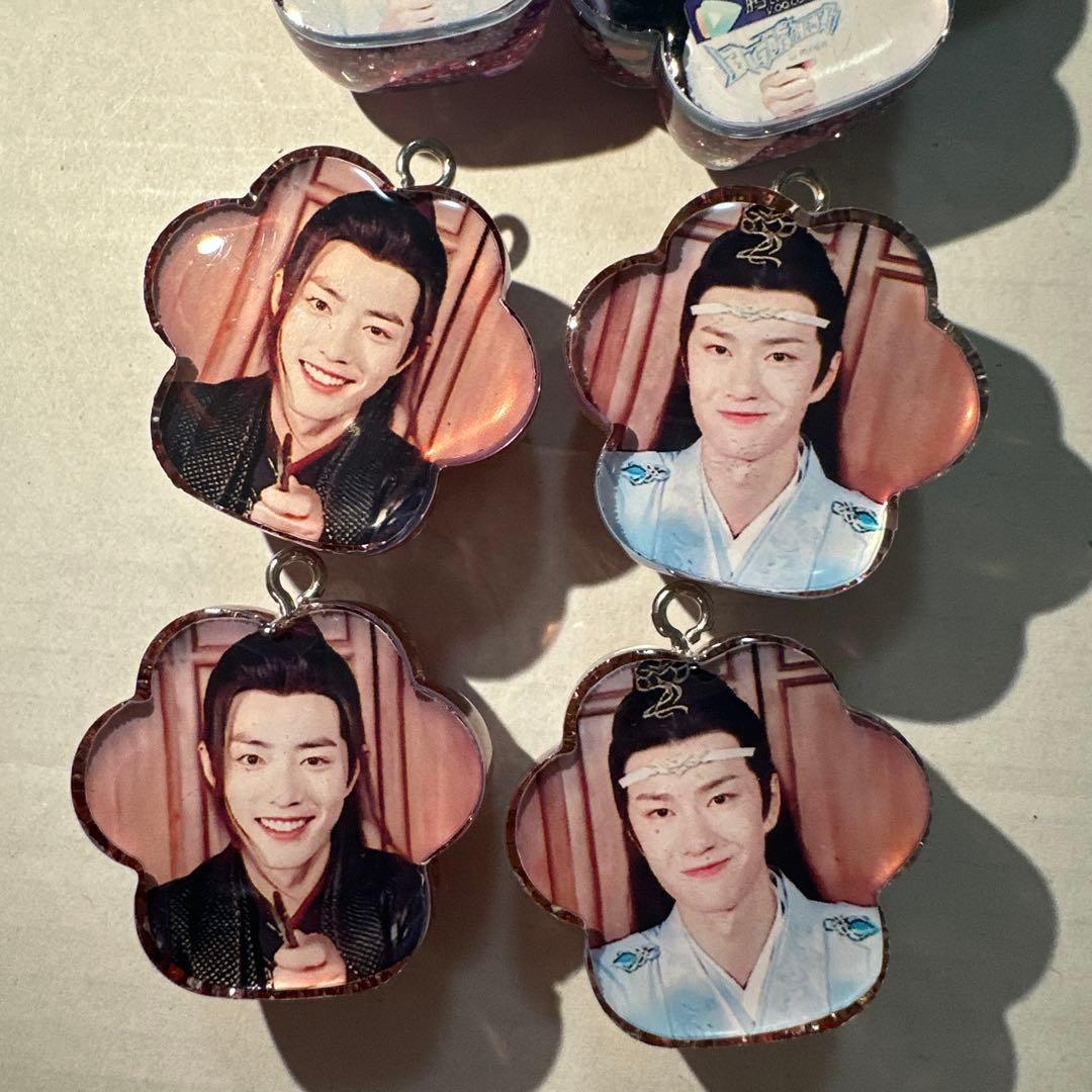 Mサイズ 肖戦 王一博 レジン肉球キーホルダー　9点セット❣️1226